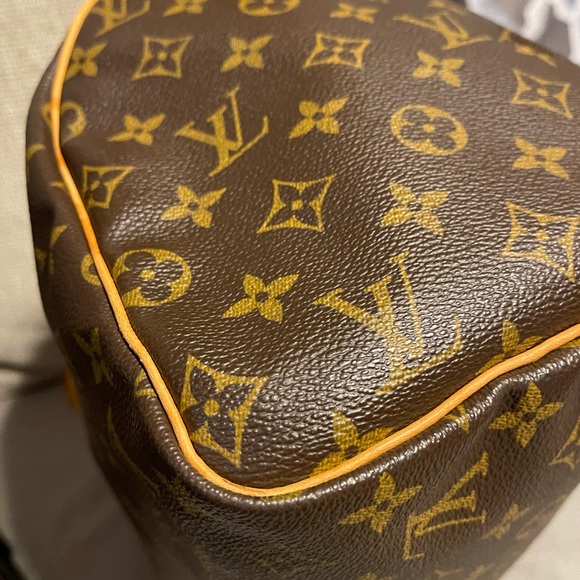 Louis Vuitton Speedy 30 - Picture 10 of 16